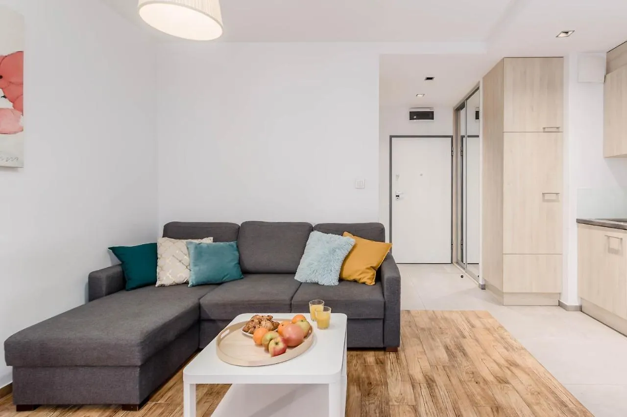 Chill Apartments Wola Center Warsaw