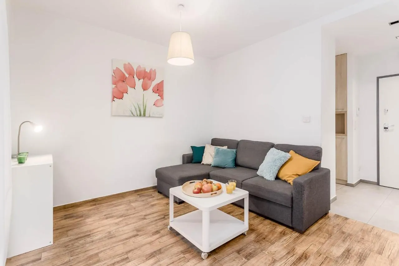 Chill Apartments Wola Center Warsaw
